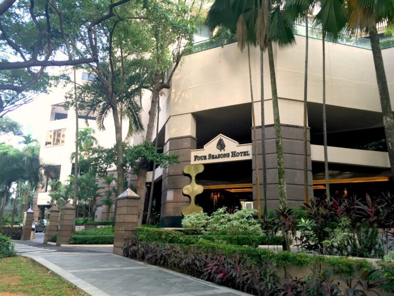 Hotel Review – Four Seasons Singapore
